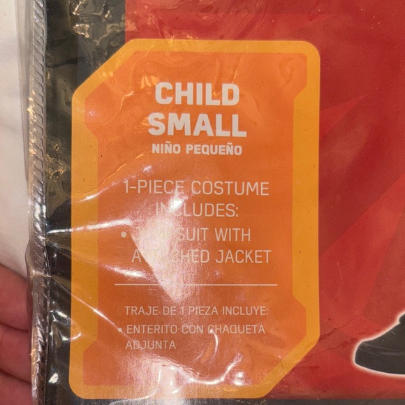 Disney Star Wars Finn Kids Costume - Black and Gray - Picture 2 of 4